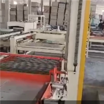 Mașină de laminare a plăcilor de tavan din gips